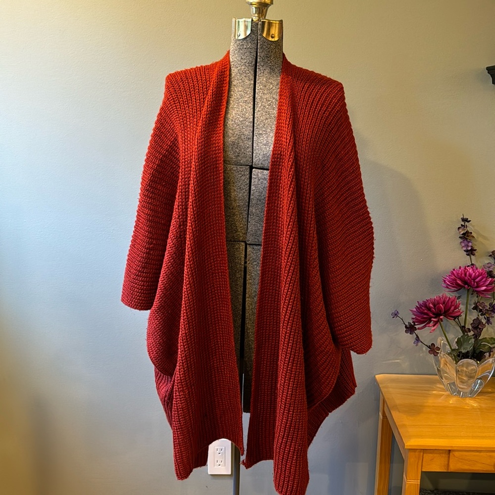 Akemi + Kin Evelyn Cardigan